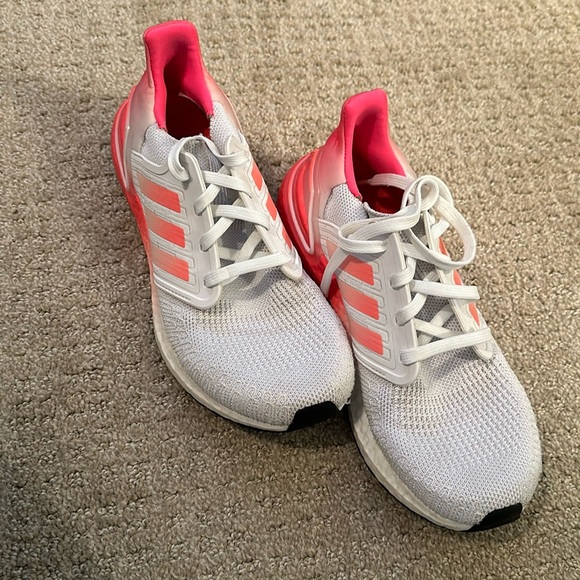 Adidas shoes - Picture 1 of 2